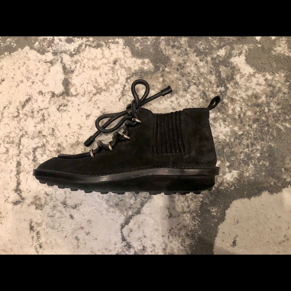 BALENCIAGA Pelle S.Gomma BabyDain Black Suede Boot - Picture 1 of 6